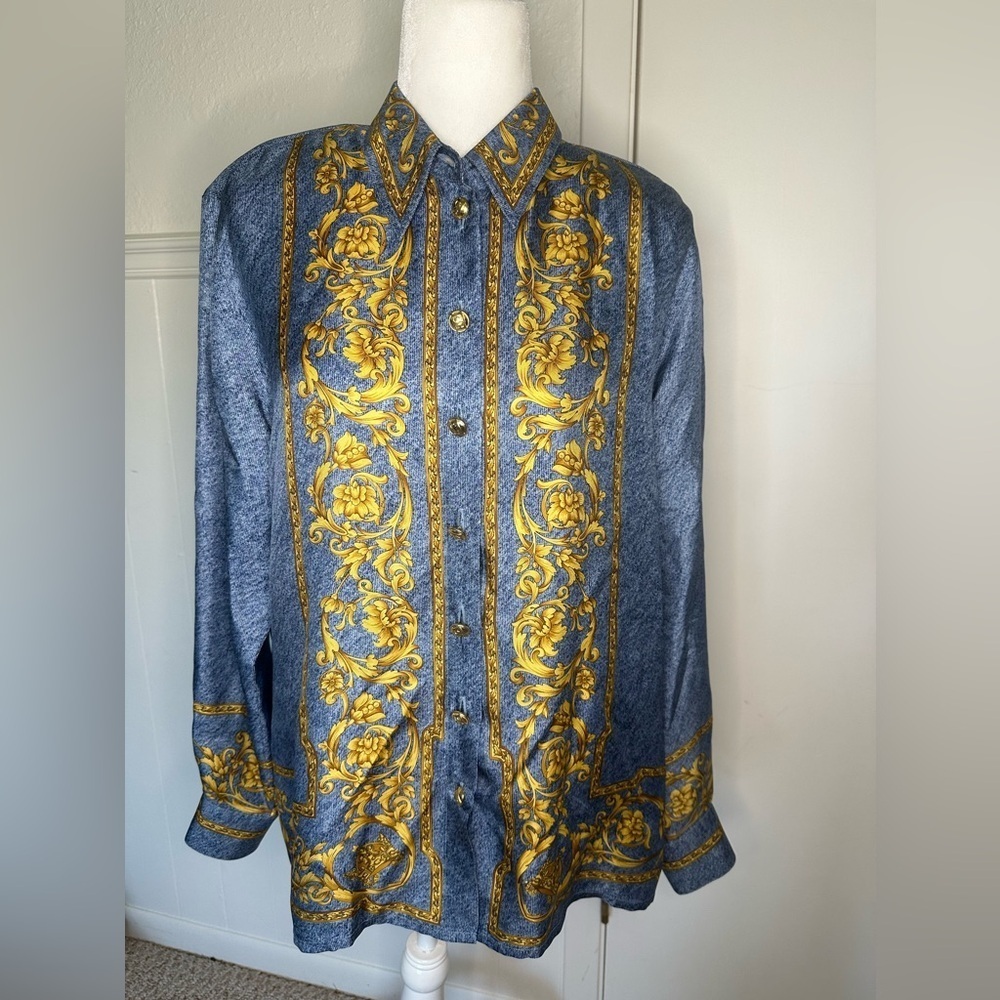 Escada Denim Printed and Gold 100% Silk Blend Top size 40 or medium